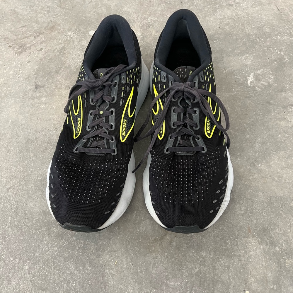 Brooks Glycerin 20 athletic shoes , men’s Size 11